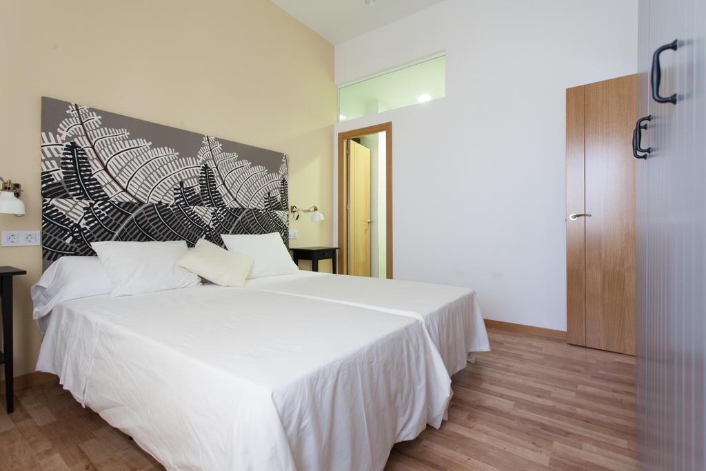 Apartamentos Diaber Larana Sevilla Kamer foto