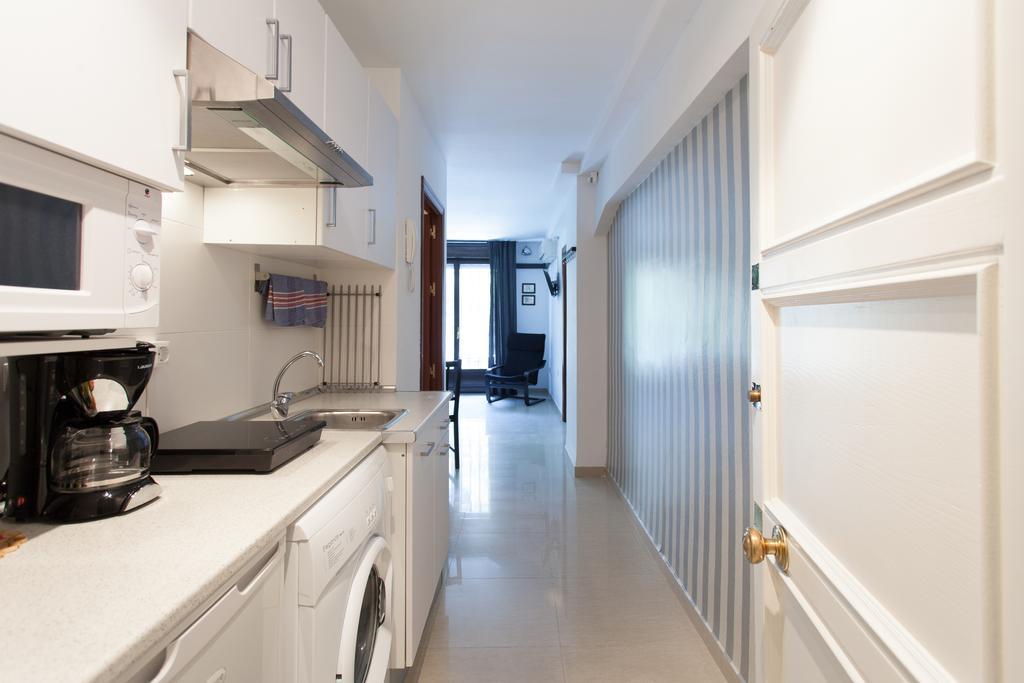 Apartamentos Diaber Larana Sevilla Buitenkant foto