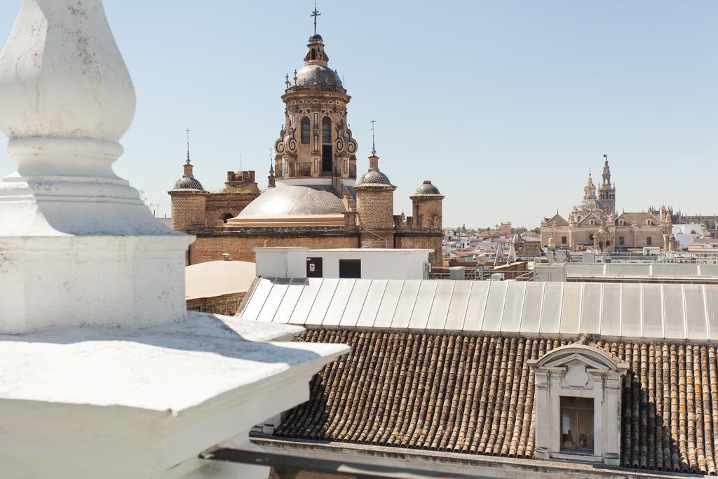 Apartamentos Diaber Larana Sevilla Kamer foto