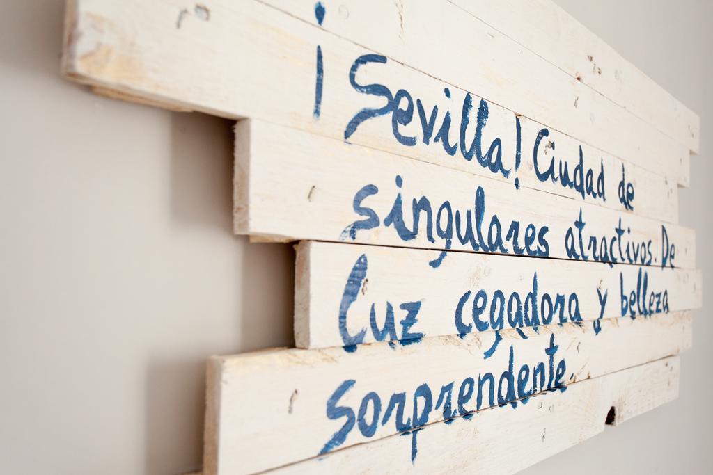 Apartamentos Diaber Larana Sevilla Kamer foto