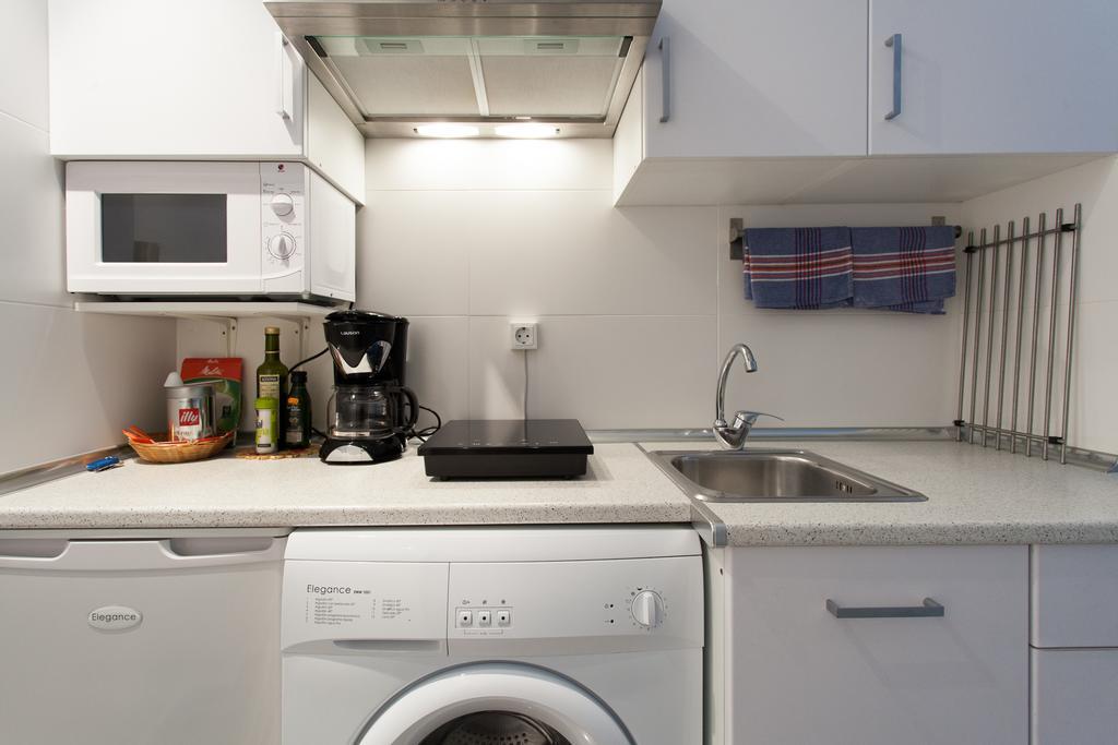 Apartamentos Diaber Larana Sevilla Kamer foto