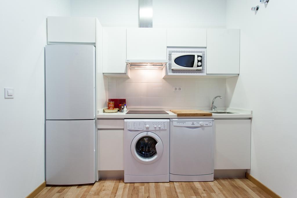 Apartamentos Diaber Larana Sevilla Kamer foto