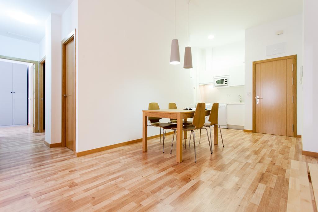 Apartamentos Diaber Larana Sevilla Kamer foto