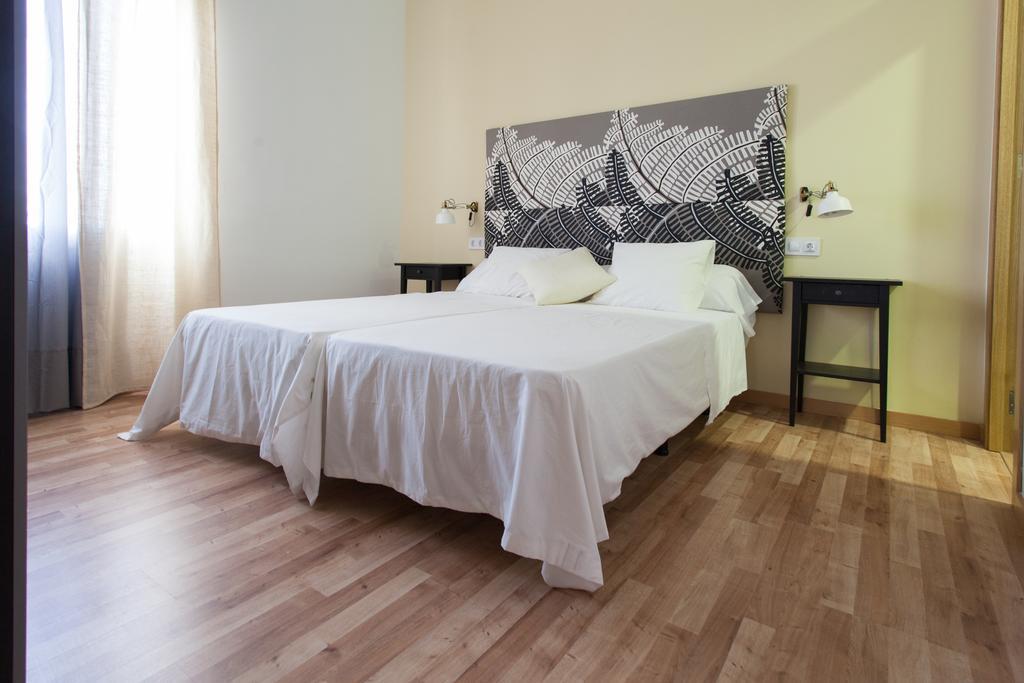 Apartamentos Diaber Larana Sevilla Kamer foto